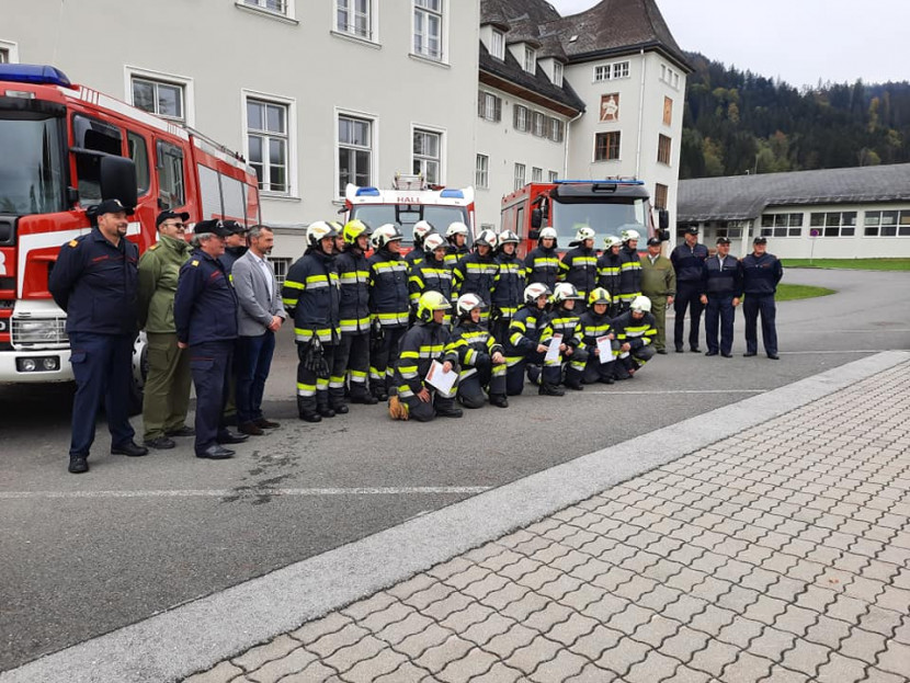 Technische Hilfeleistungsprüfung bravourös abgelegt