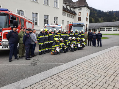 Technische Hilfeleistungsprüfung bravourös abgelegt